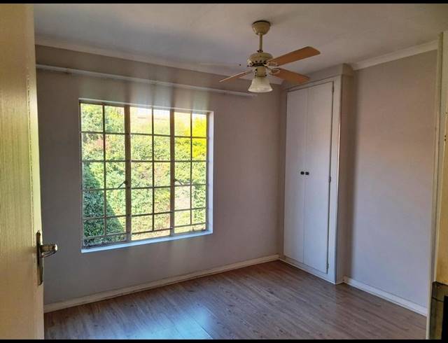 3 BEDROOM PROPERTY TO RENT IN LYNNWOOD MANOR